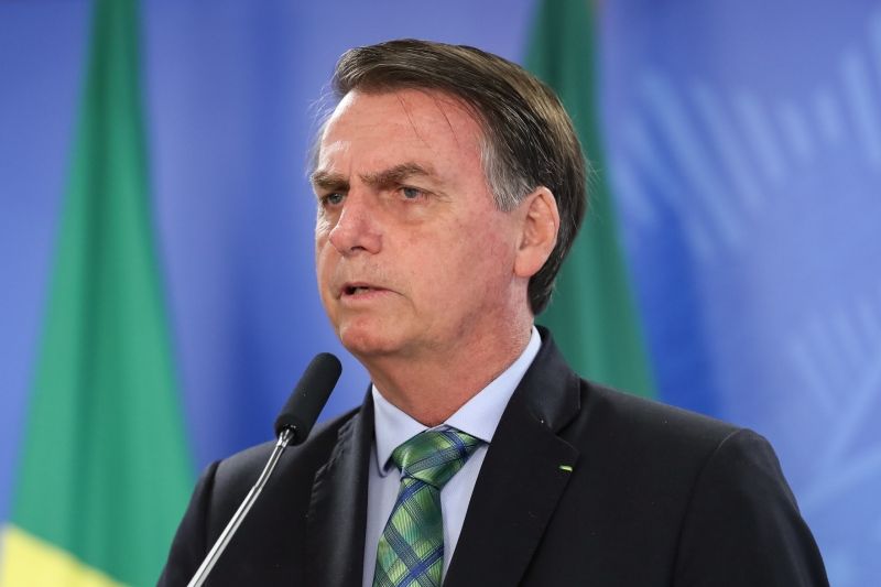 Bolsonaro diz que país deve crescer mais de 4% em 2021