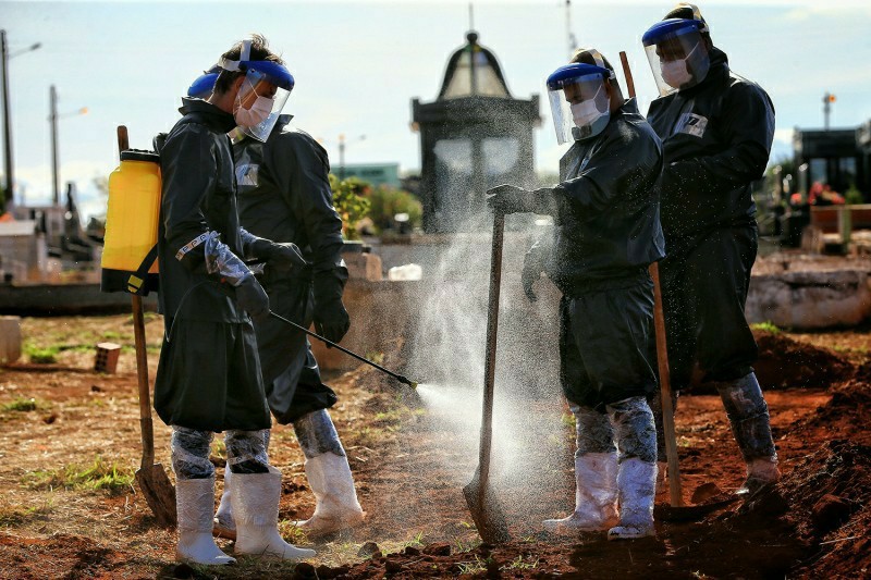 Covid-19: Brasil registra 874 mortes e 45,3 mil casos em 24 horas