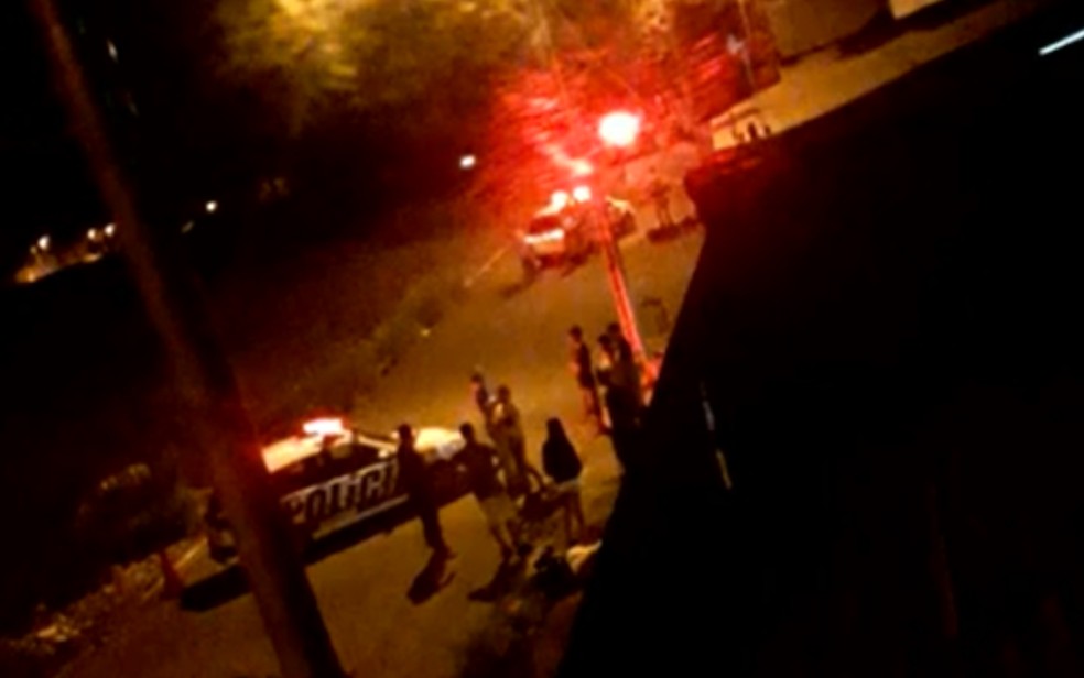 Trio é preso suspeito de matar torcedor rival após motorista confessar em grupo de app que 'arremessou o carro na vítima'