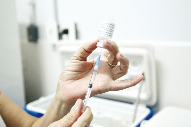 Baixa procura acelera vacinação contra Covid-19 em Goiás