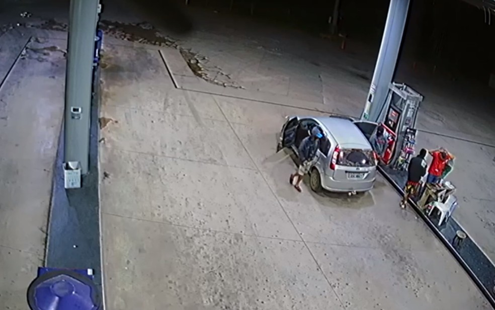 Grupo é suspeito de assaltar série de postos de combustíveis