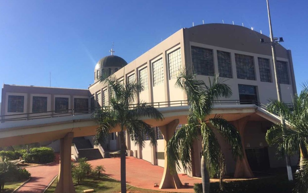 Trindade proíbe abertura de igrejas e entrada de comitivas durante Festa do Divino Pai Eterno