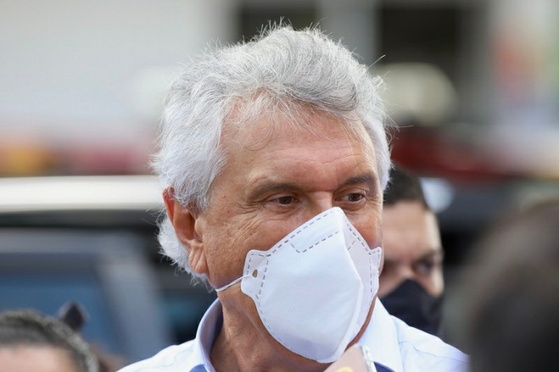 Caiado responde à CPI que Estado fez alertas contra kit Covid