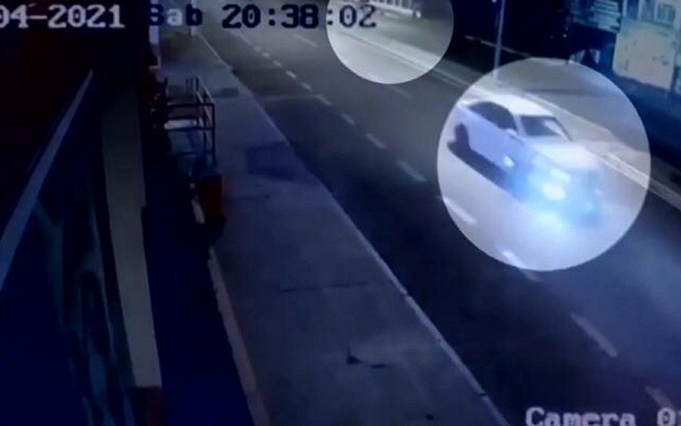 Homem é preso suspeito de atirar em travesti por não aceitar que ela ficasse em frente à casa da sogra dele