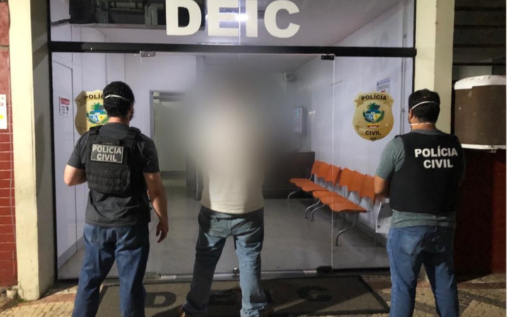 Homem é preso em Goiânia suspeito de se passar por médico de MG para pedir PIX de R$ 5 mil aos pais dele