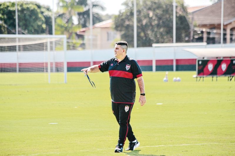 Atlético-GO tem prova de fogo contra líder Fortaleza