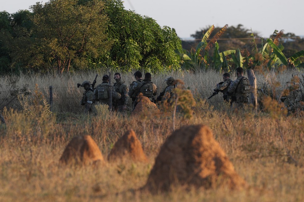 Buscas a Lázaro entram no 10° dia com ao menos 11 propriedades invadidas e 4 pessoas que foram feitas reféns pelo suspeito