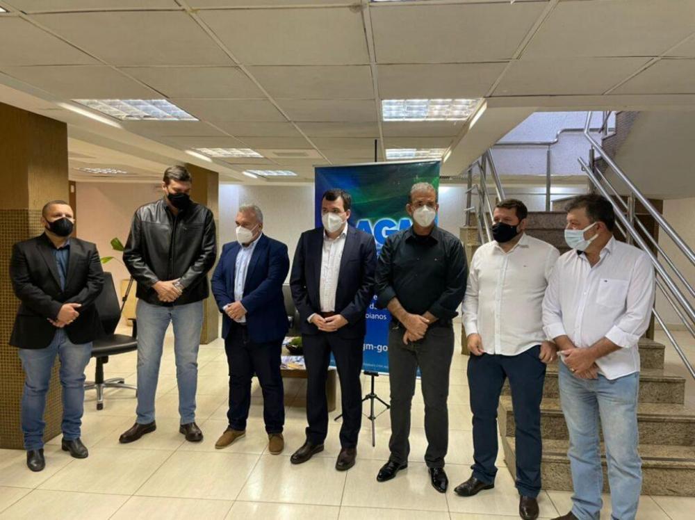 Nova diretoria da AGM é eleita; prefeito de Goianira é o presidente