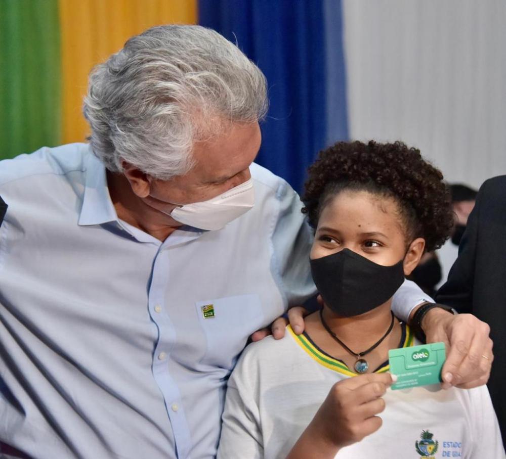 Em Posse, Caiado destina R$ 471 mil em obras e benefícios para educação