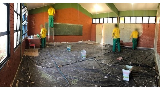 Escolas de Rio Verde são reformadas por detentos