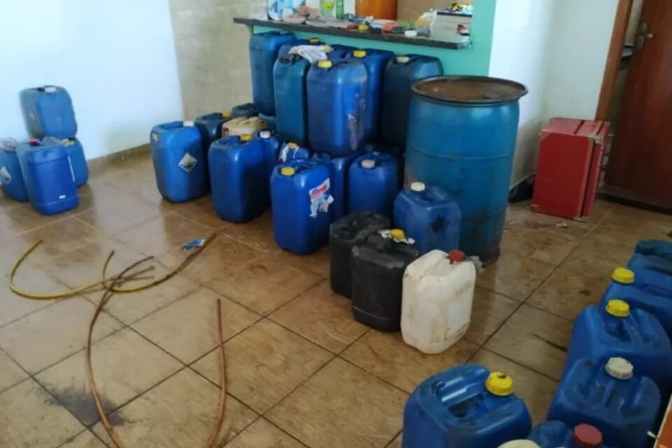 Preso suspeito de revender 40 mil litros de combustíveis furtados em Senador Canedo