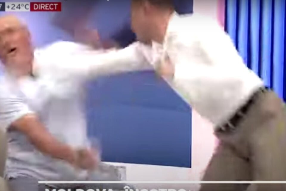 Durante debate, políticos da Moldávia “saem no soco”; vídeo