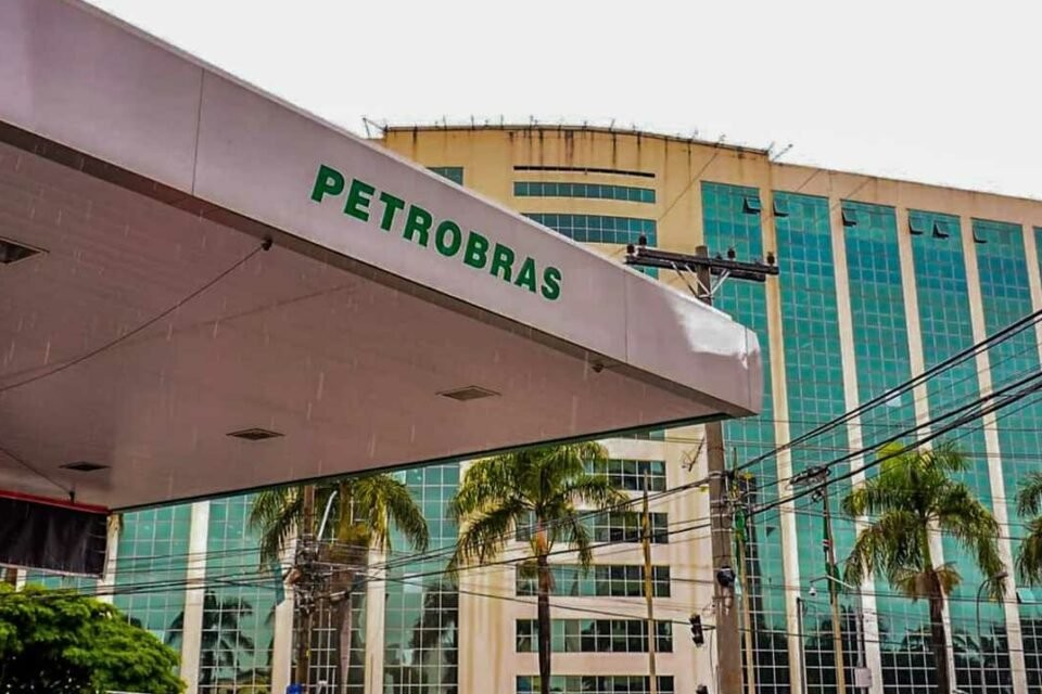Caiado: Aumento da gasolina nunca foi culpa do Estado, reajuste é feito pela Petrobrás (Foto: Jucimar de Sousa - Mais Goiás)