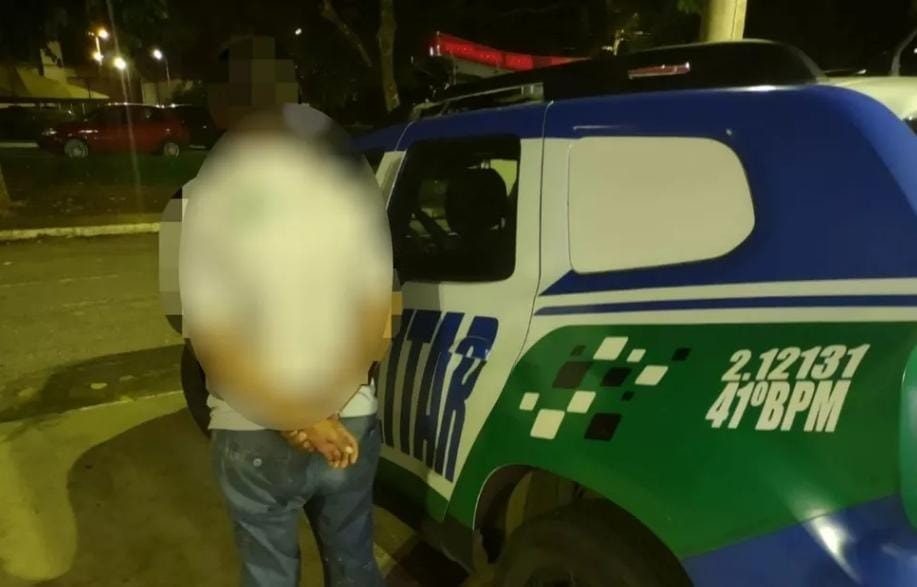 Acusado de matar ex-namorada com ferro de passar é preso oito anos após o crime, em Aparecida de Goiânia