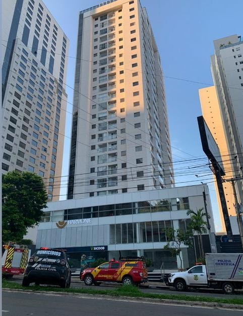 Mulher morre após cair do 15° andar de prédio durante festa em Goiânia