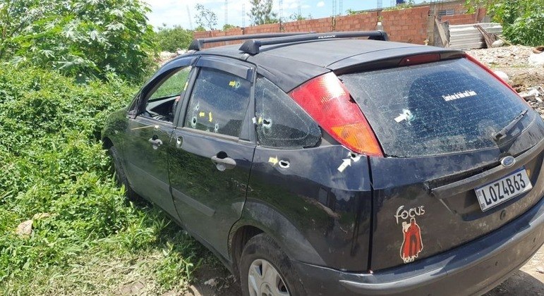 Dois policiais são baleados no litoral sul de São Paulo no feriado de Natal