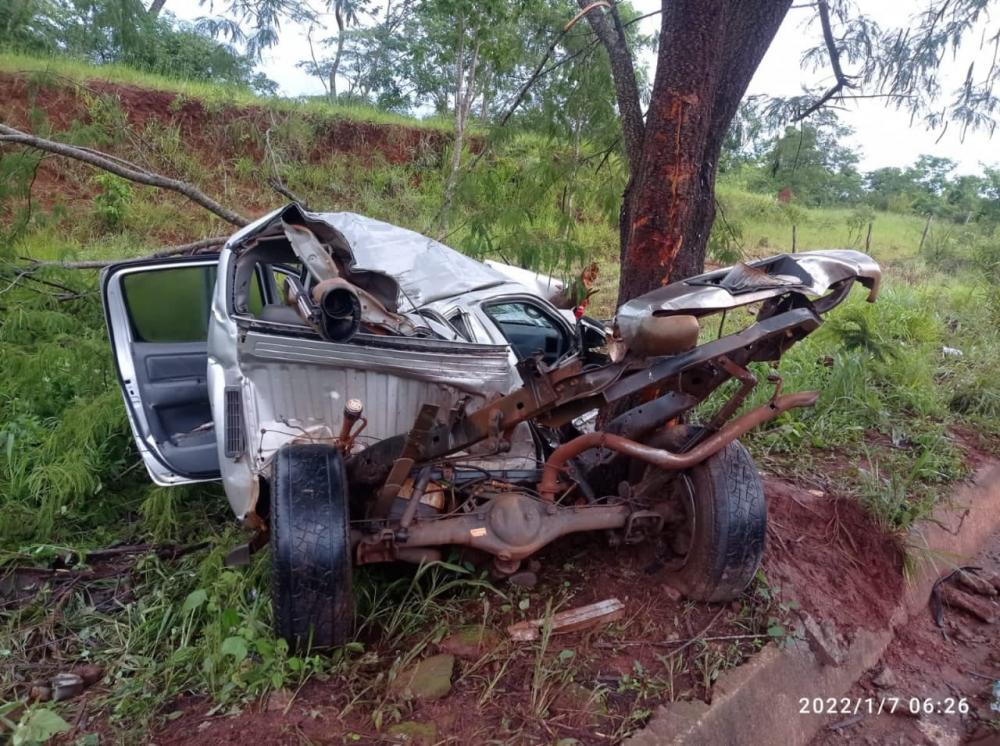 ACIDENTE NA GO-206 ENTRE CAÇU/QUIRINÓPOLIS, BARRO NA PISTA TERIA SIDO A CAUSA