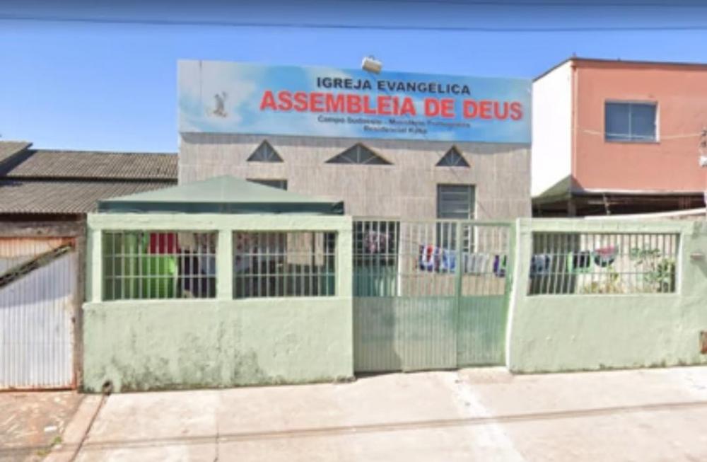 Homem nu invade igreja e mata pastora com golpes de barra de ferro em Goiânia