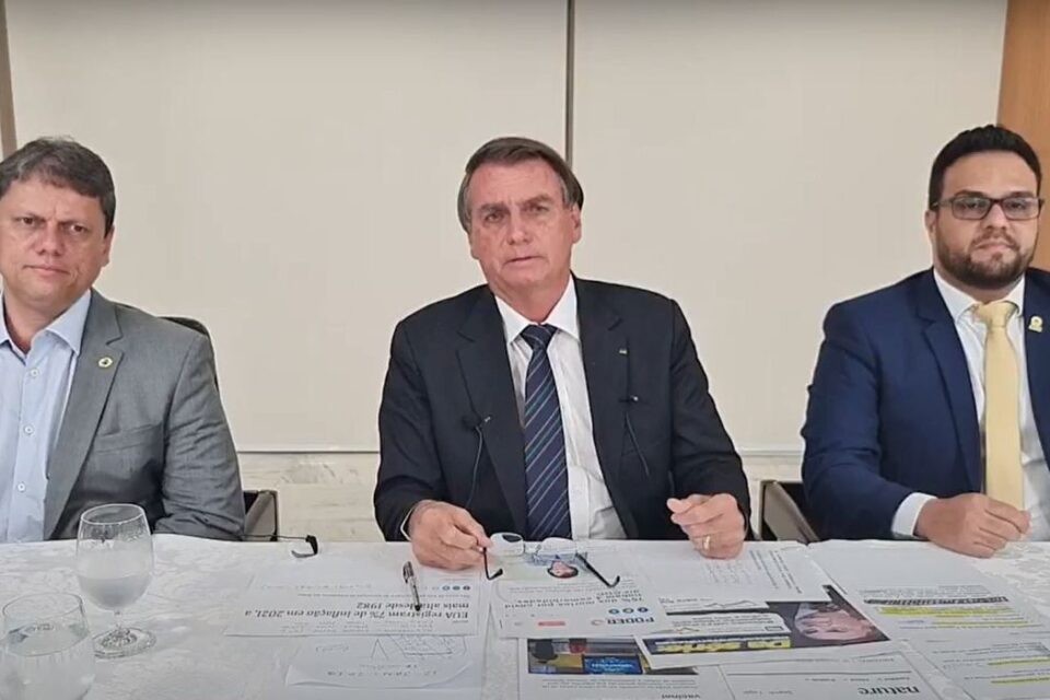 Presidente prevê R$ 1 bi para reforma de rodovias atingidas por chuvas