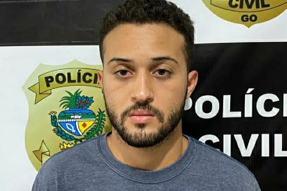 Lojista é preso após se apropriar de celular de cliente e gastar R$ 25 mil, em Uruaçu