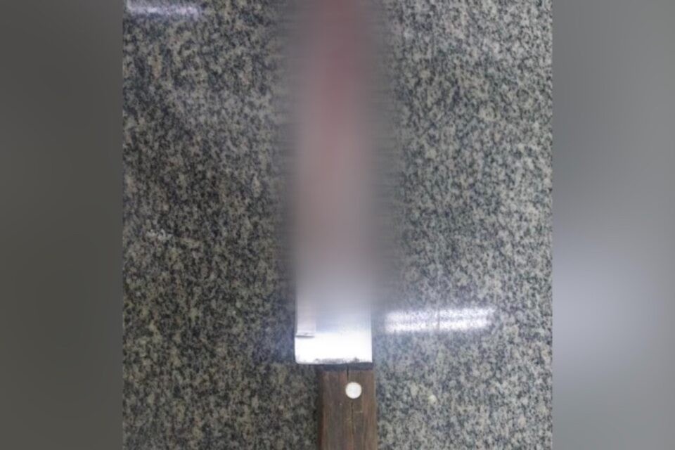 Mulher mata namorado em Goiânia e alega legítima defesa à polícia