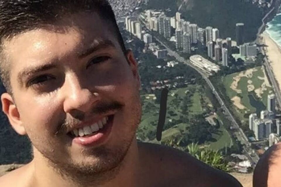 Jovem reconhece assaltantes em bloco e é morto a golpes de garrafa de vidro no Centro do Rio