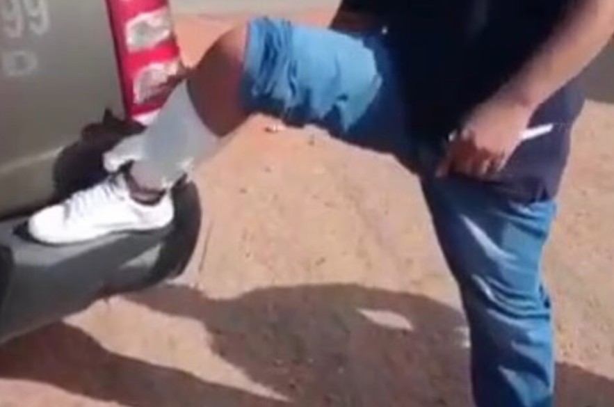 Polícia prende homem que transportava pasta-base de cocaína colada no corpo, em Goiás