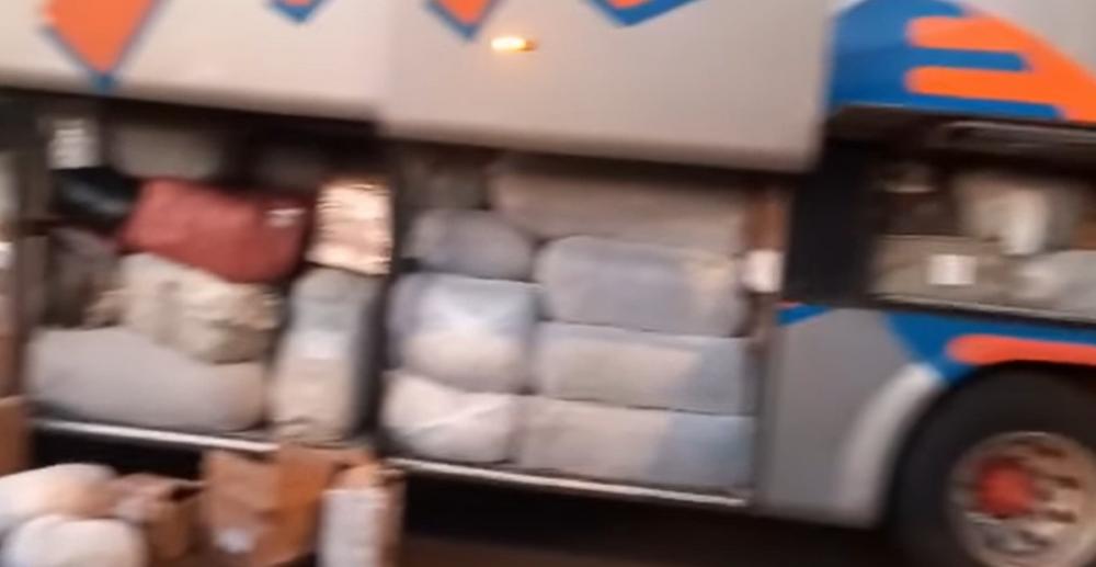 PRF apreende mais de R$ 1 mi em eletrônicos do Paraguai e bacalhau impróprio para consumo em bagageiro de ônibus