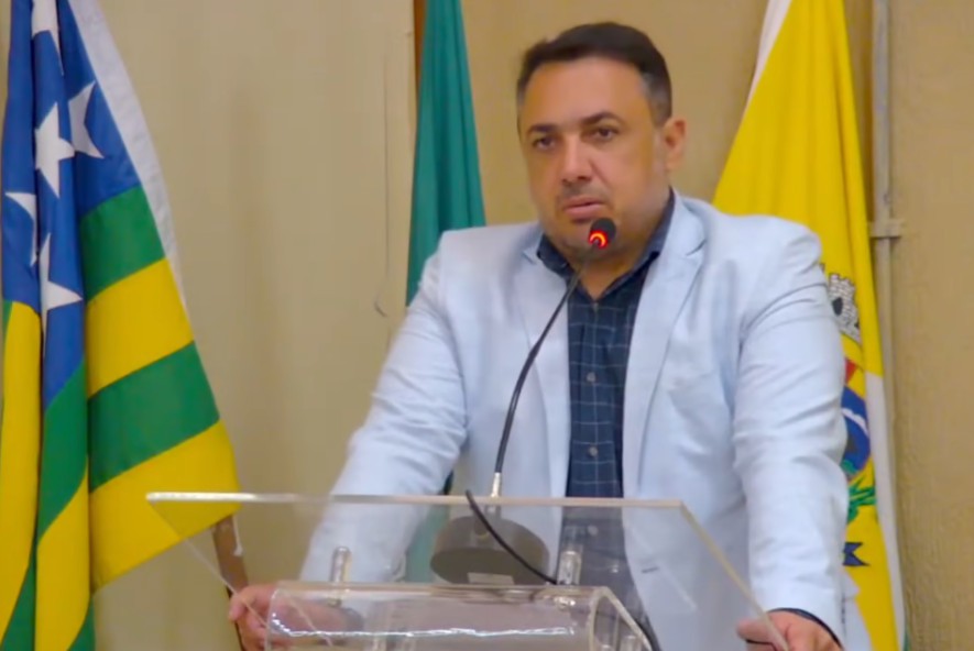 Presidente da Câmara de Aparecida (GO) ameaça publicar nome de vereadores faltosos em site