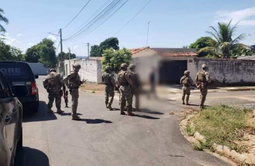 Policial aposentado de Goiás que foi preso após ameaçar delegados responderá por três crimes
