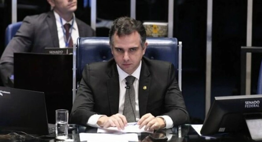 “Resultado das urnas será respeitado”, garante presidente do Senado