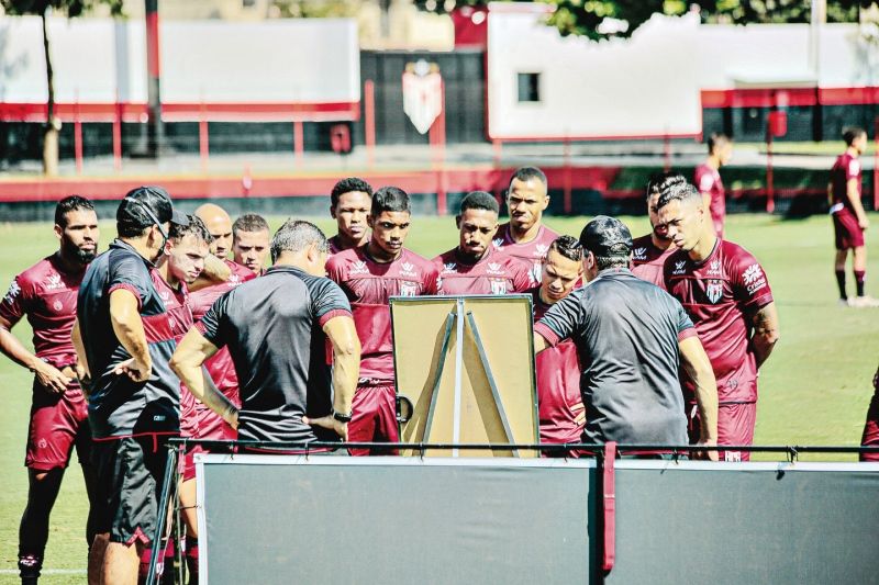 Atlético-GO inscreve 29 atletas na Sul-Americana