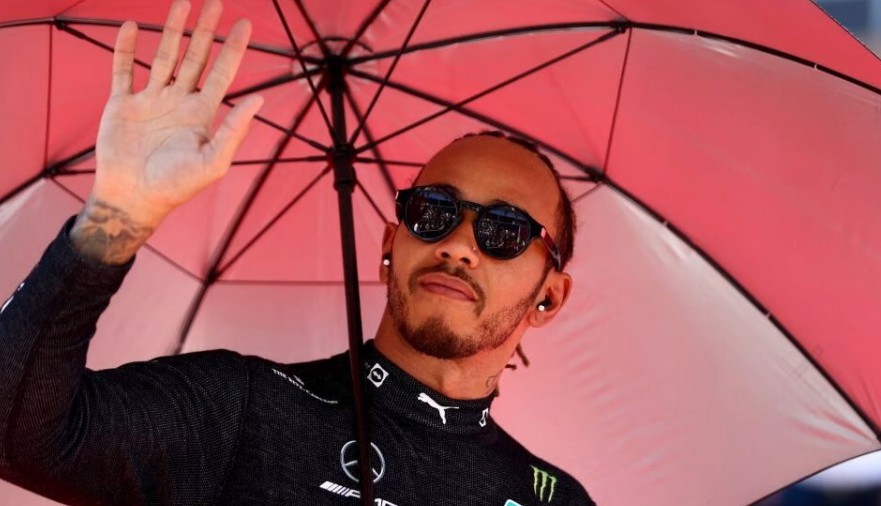 Pilotos cobram a federação para ‘não ter que andar de bengala aos 30’