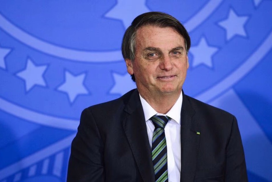 Bolsonaro repensa e agora fala em ir aos debates