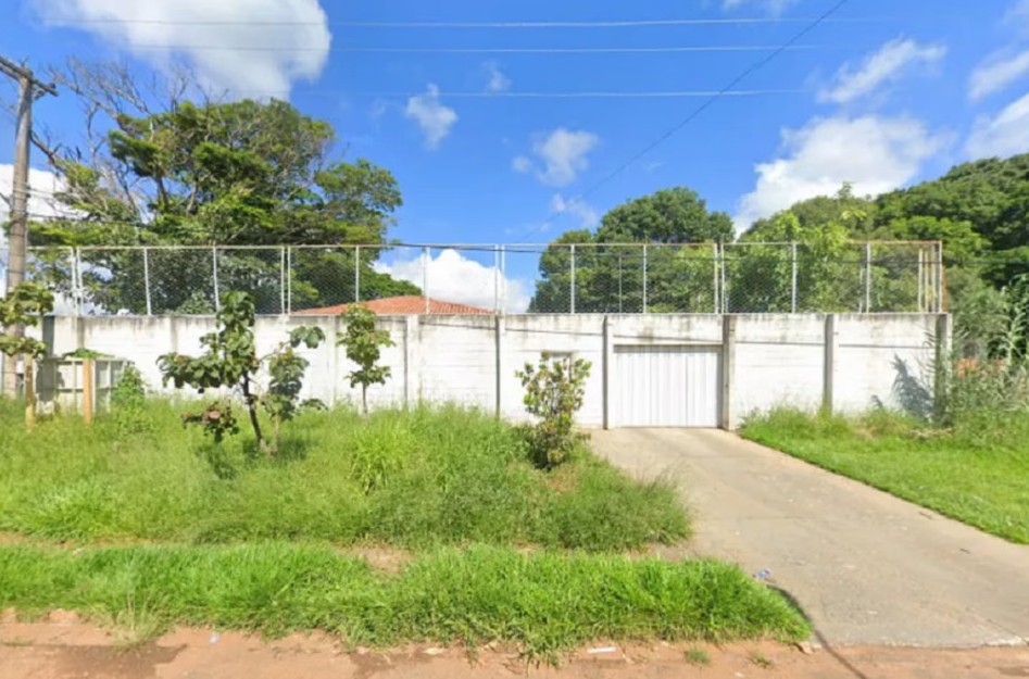 Três menores infratores fogem de Casa de Semiliberdade, em Goiânia