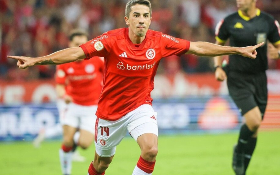 Em jogo movimentado, Goiás é derrotado pelo Internacional no Beira-Rio