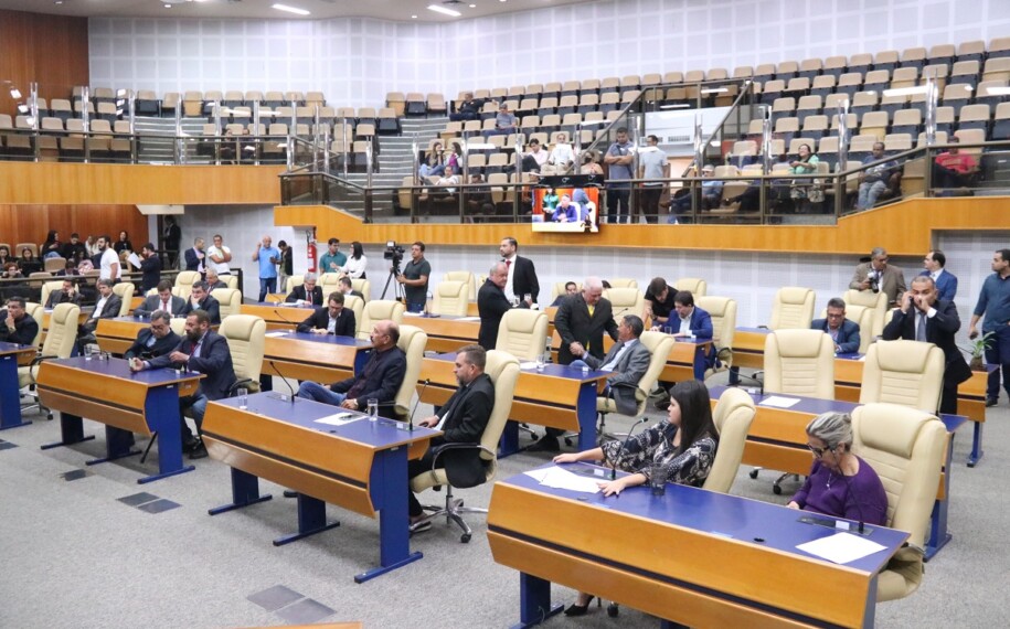 Aumento das emendas impositivas de vereadores de Goiânia é inserido na LDO