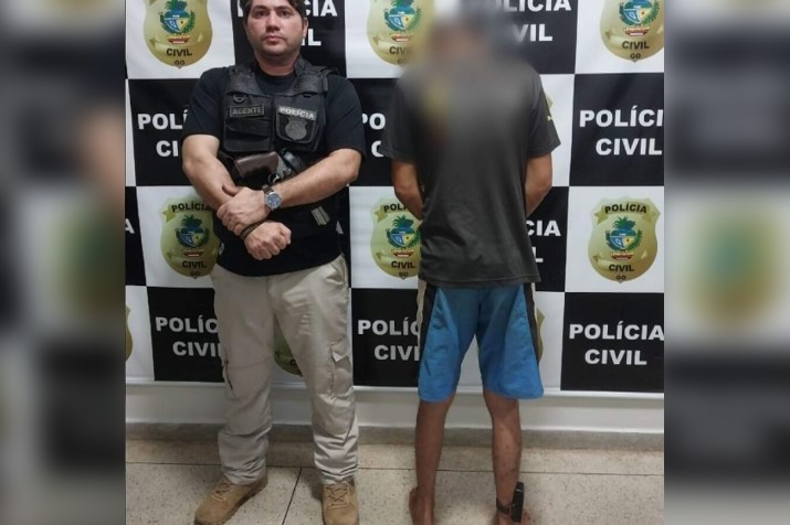 Homem finge ser cadeirante, furta carteira e acaba preso em Goianésia
