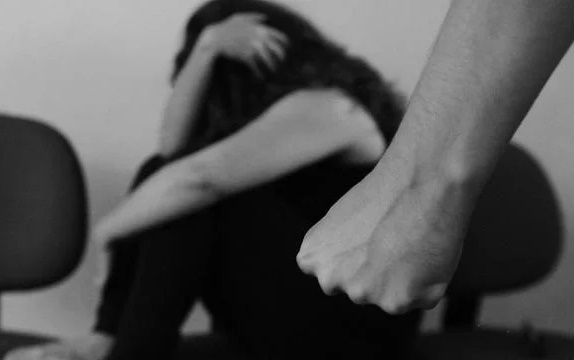 Homem é condenado a quase 13 anos por tentar assassinar e manter a ex em cárcere privado em Aruanã