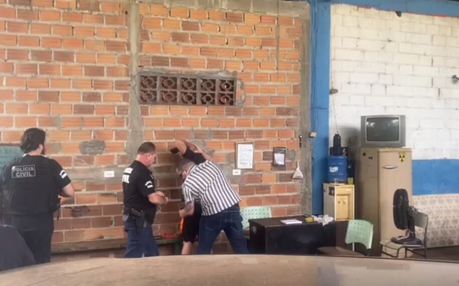 Homem descumpre medida protetiva contra ex em São Miguel do Araguaia e é preso