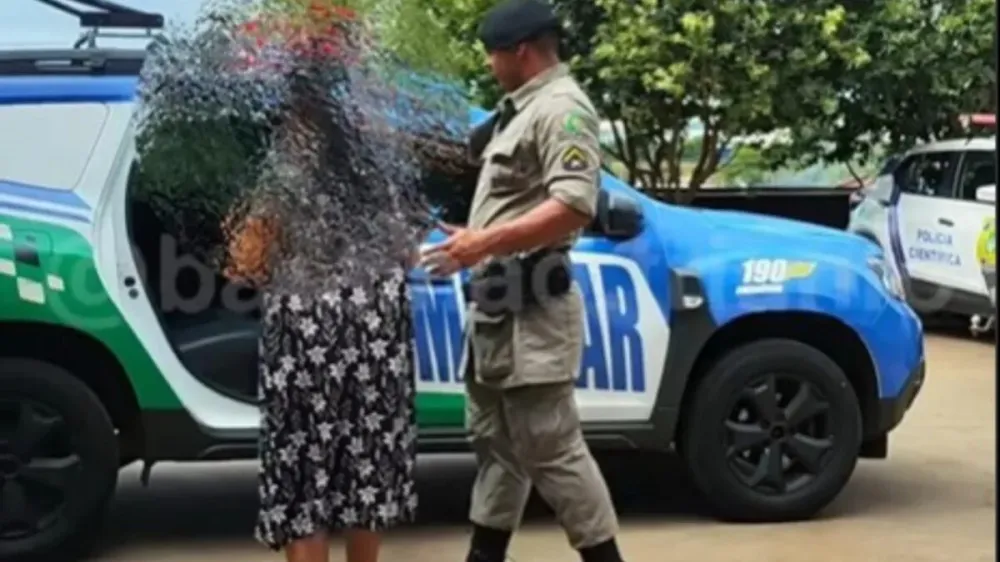 Mulher que se escondeu da polícia por mais de 20 anos é presa em Aparecida