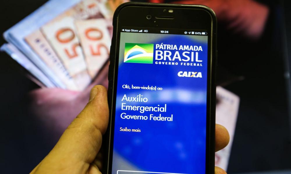 Caixa libera lote de auxílio emergencial para 206 mil pessoas