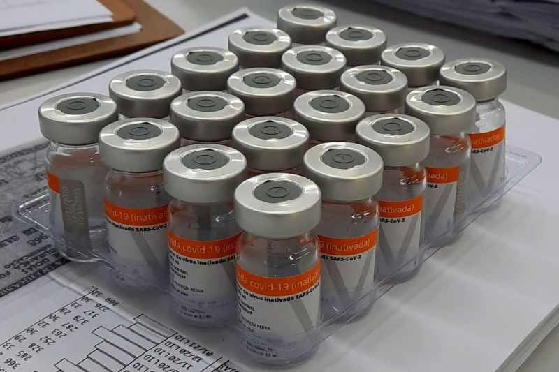 MP oferece denúncia contra homem que furtou mais de 200 doses de vacina contra a Covid-19 em Goiás