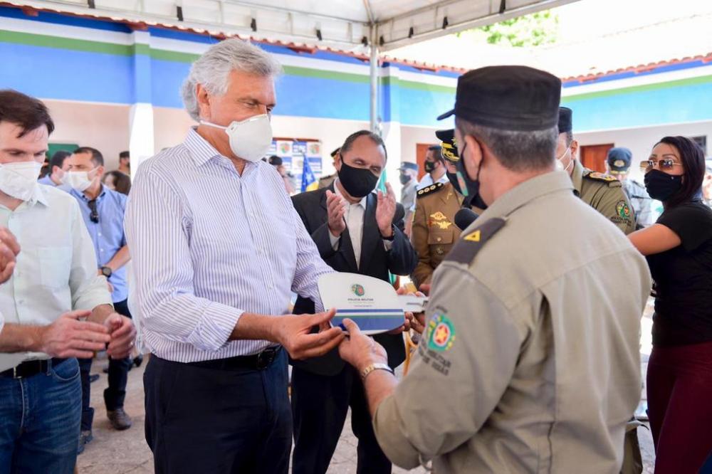 “Cidadão em Goiás vai viver em paz”, afirma Caiado, durante instalação de Companhia Independente da PM e entrega de viaturas