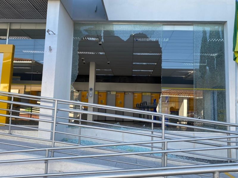 Quatro suspeitos de roubo a banco morrem em ação policial em Morrinhos