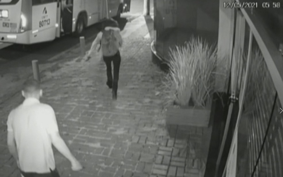 Mulher que reagiu a assalto e foi salva por motorista ia para o 1º dia de trabalho, em Anápolis