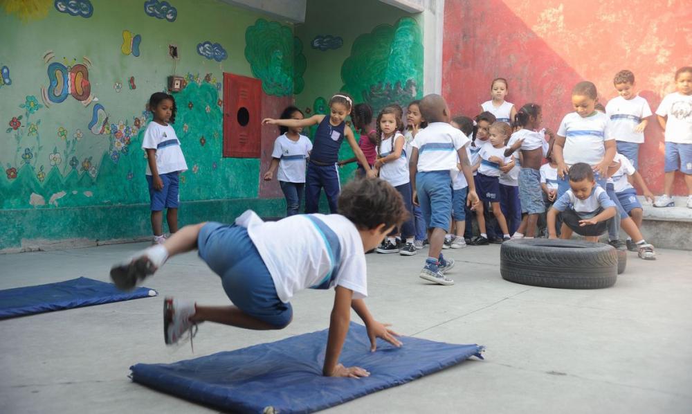 Adesão ao programa Brasil na Escola começa nesta segunda
