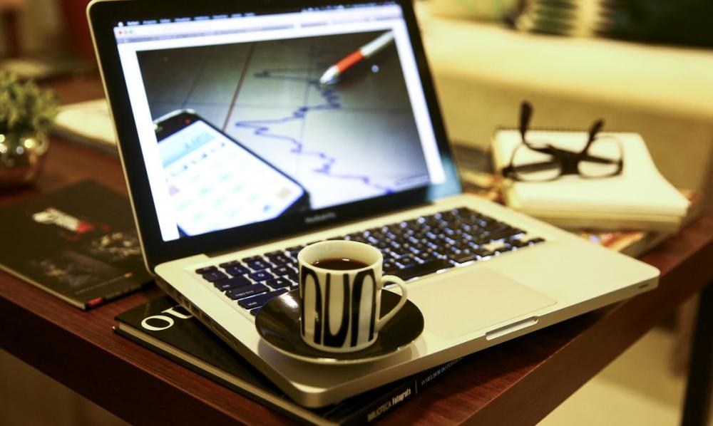 OMS: longas horas de trabalho aumentam risco de morte