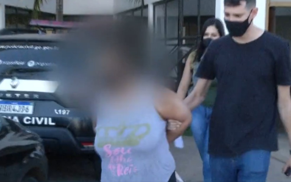 Mulher é presa suspeita de se passar por cuidadora de idosos e furtar R$ 60 mil de casal, em Aparecida de Goiânia