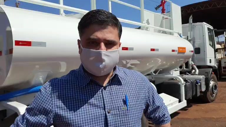 Prefeitura recebe caminhão-pipa para ser utilizado no combate a incêndios florestais na região
